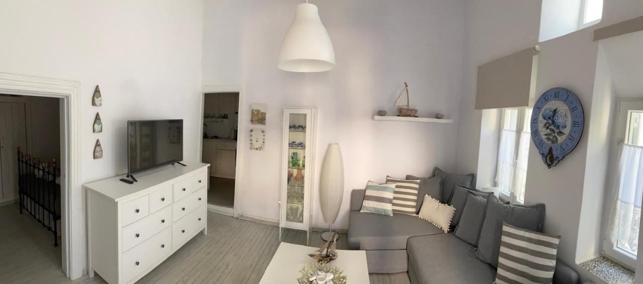 Budget Downtown Apartment- Harma I Mykonos Town Екстериор снимка